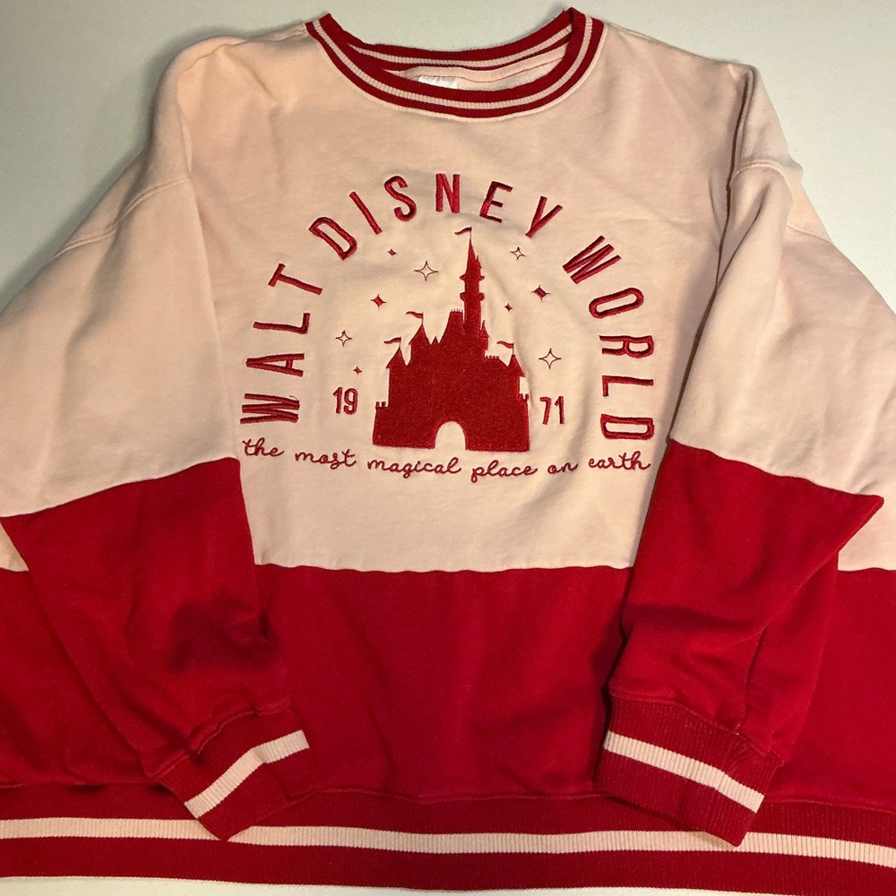Walt Disney World 🏰 💖Red and Pink Sweatshirt